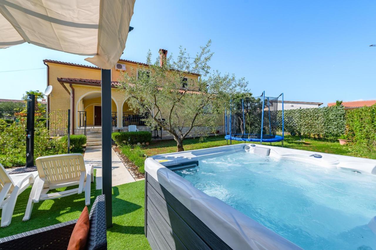 Apartments Josipa Πόρετς Εξωτερικό φωτογραφία