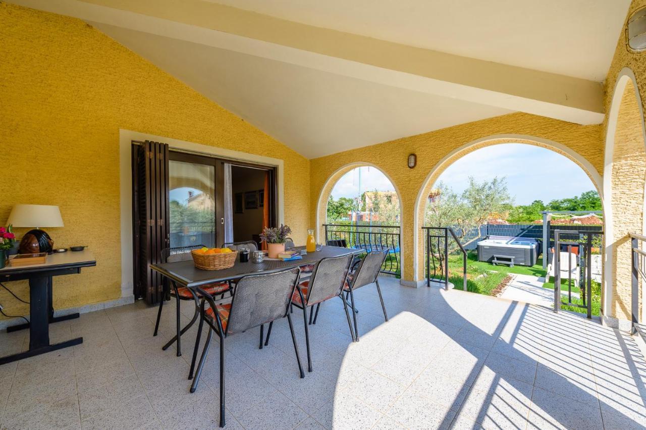 Apartments Josipa Πόρετς Εξωτερικό φωτογραφία