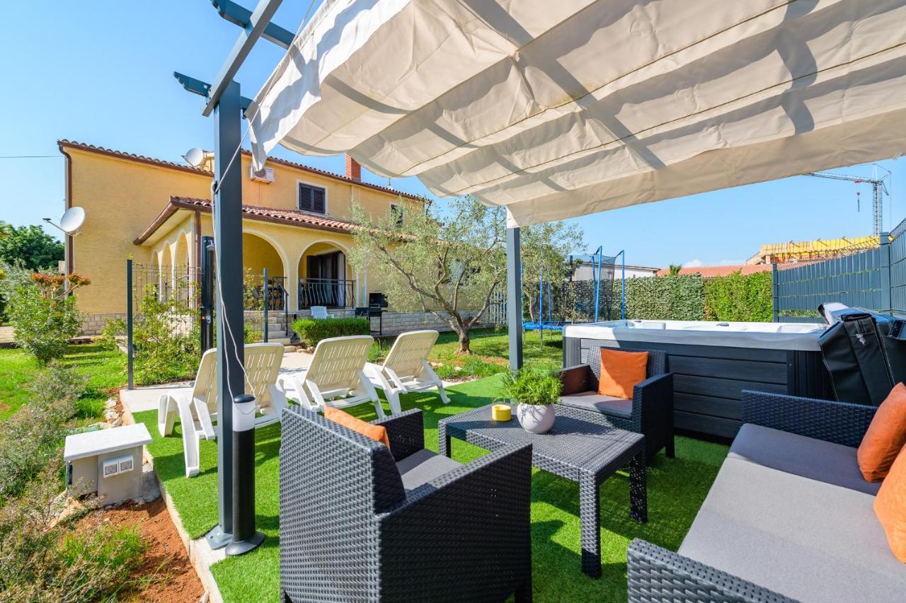Apartments Josipa Πόρετς Εξωτερικό φωτογραφία
