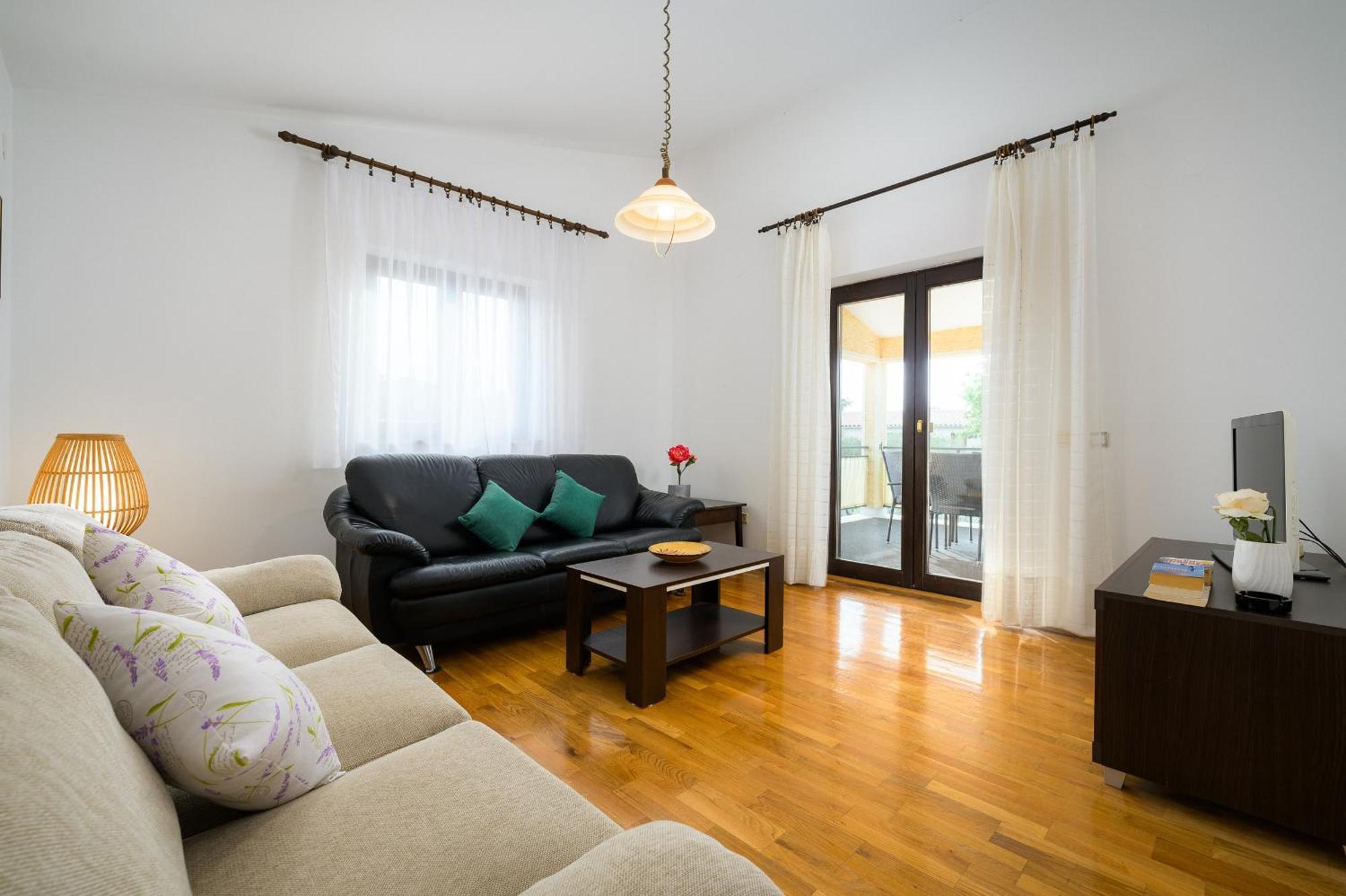 Apartments Josipa Πόρετς Εξωτερικό φωτογραφία