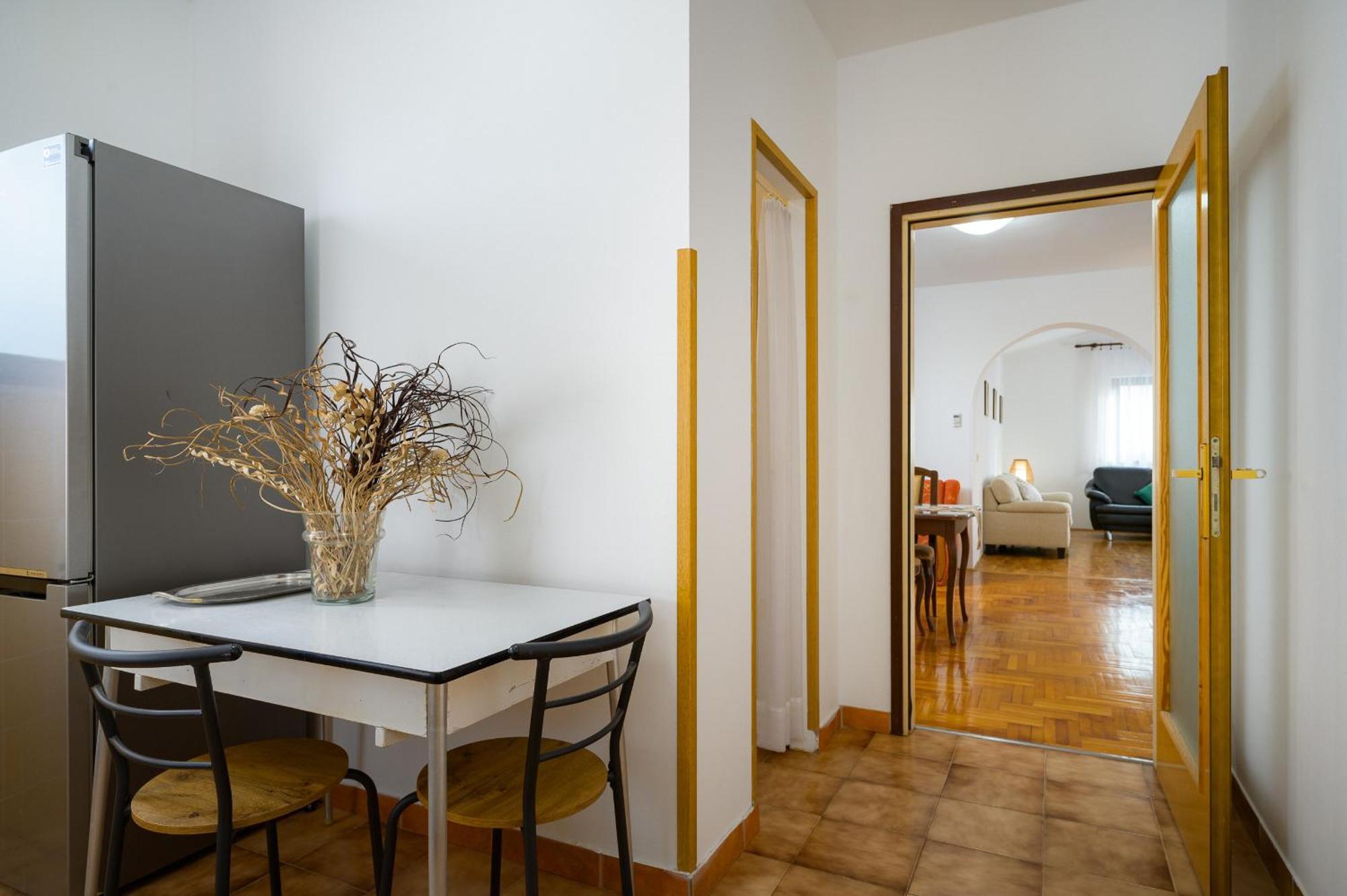 Apartments Josipa Πόρετς Εξωτερικό φωτογραφία