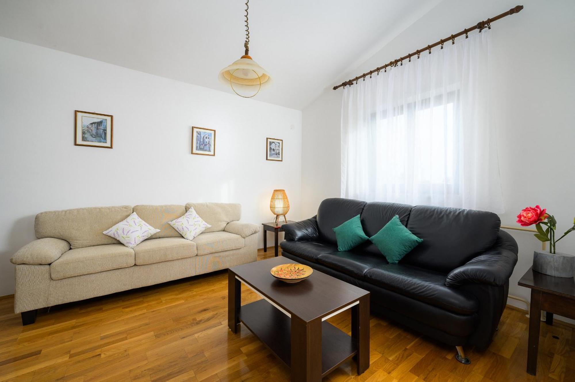 Apartments Josipa Πόρετς Εξωτερικό φωτογραφία